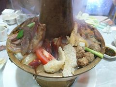 -茂县小辣椒川菜馆-羌家铜锅土火锅