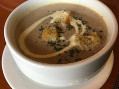 奶油蘑菇汤-布拉格餐厅· 中欧捷克菜(全国首店)