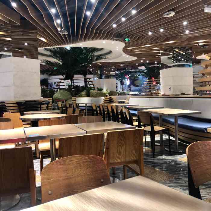 食悦天美食广场(温州万象城店)-"选择性很多 是一个大圈 依次有麻辣香