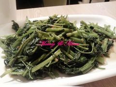 马来风光-港东盛宴烧腊至尊