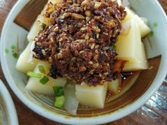 红油米豆腐-黔派·虾子羊肉粉·小吃(佳宁娜广场店)