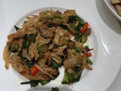-沪华海鲜大酒楼(南汇店)
