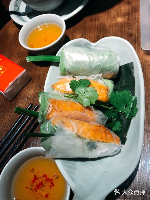大头虾越式风味餐厅(光明广场店)越南春卷图片
