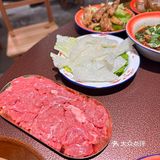 贵阳新晋网红店？？！好吃的火锅大家都爱！[胜利][吐]