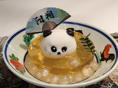 -刘姐啤酒鱼民族演艺餐厅(西街总店)