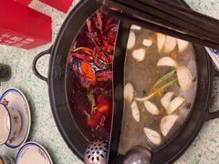 -鸿姐老火锅(疁城新天地店)