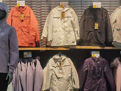 -迪卡侬(西三旗店)