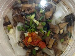 牛肉香菇拌粉皮-安上粉皮.非遗手工小吃(骑龙巷店)