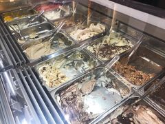 -VENCHI 闻绮(上海佛罗伦萨小镇店)