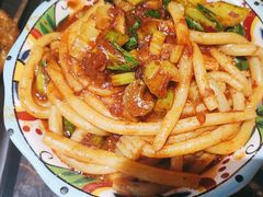 -伊带伊路新疆美食府(呼家楼店)