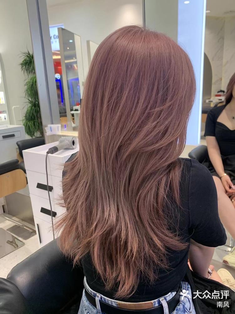 粉棕色系「haircode 芭曲发型(天-大众点评