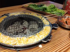 -青瓦炭韩潮烤肉(花园道店)