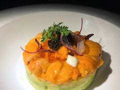 海胆鱼子酱-wann lounge 低温慢煮牛排·清吧