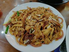 牛河-煲煲掂风味煲仔饭餐厅(西区店)