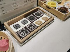 -阮大兴糕团(杭州西湖银泰百货店)