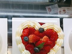 -花花卷卷·鲜食蛋糕(静安久光百货店)