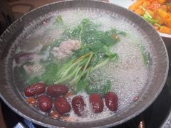 -吃饭皇帝大(长宁龙之梦店)