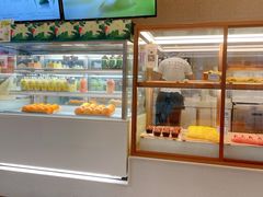 面包甜点陈列柜-奈雪的茶(大连新玛特店)