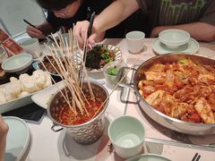 -黄记煌三汁焖锅(新佳丽江汉路店)