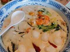极品八宝鱼头皇-山外山菜馆(玉泉路店)