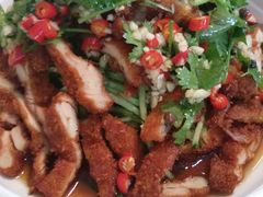 麻香鸡-玖月时尚泰式餐厅