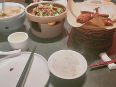-鸽子侯·家宴·平价海鲜(市图书馆店)