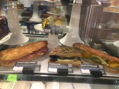 -星巴克臻选(济南万达店)