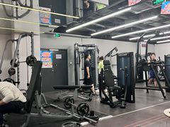 -乐刻运动健身(同曦假日百货店)
