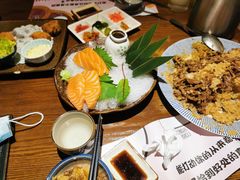 豪华五层牛肉饭-二丁目食堂(铁西星摩尔店)