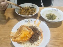 煎蛋-花市豌杂面(民生路店)