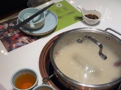 -洪氏嗨捞·猪肚鸡火锅(阳光天地店)