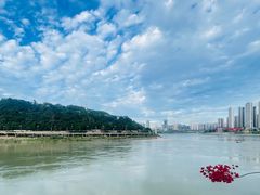 -中国宜宾·长江地标广场