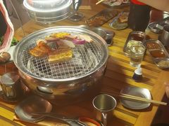 -叽叽扎扎烤肉场(生态城万达店)