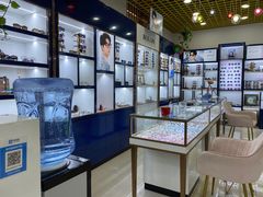 -三叶眼镜城·好视力眼镜店