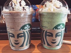 -星巴克(成都东站店)
