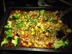 -叹鱼风尚烤鱼餐厅