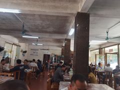 大堂-甘家界柠檬鸭店(高峰林场店)