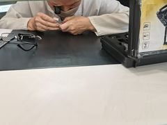 -亨得利钟表商店