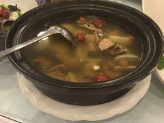 -聚春园自助餐厅(东街口店)