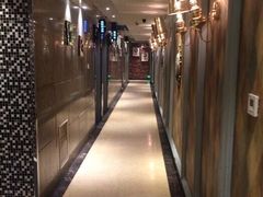 -环球梦主题KTV(曲阳生活购物中心店)
