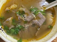 -黄阿姨锅贴大王(万航渡路店)