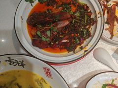 -辣小妮de川菜馆(红旗Mall店)