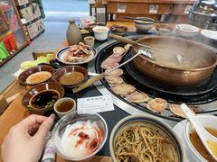 -阿山卓·野生菌火锅·纳西火塘烤肉