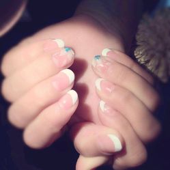 android_upload_pic-EMILY艾枚莉美甲美睫·美颜·现磨咖啡