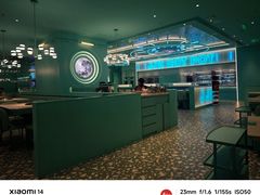 -季季红火锅(柳州城中万达二店)
