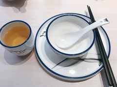 餐具摆设-匠心牛公馆·潮汕牛肉海鲜火锅(索菲特店)