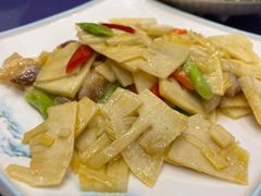 肉炒鲜冬笋-西江美食舫·江西菜(健德桥店)