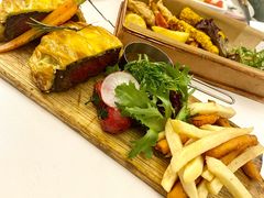 -秀儿家の小确幸融合西餐厅(万达店)