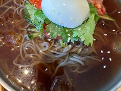 -关东小磨东北菜(上海长风大悦城店)