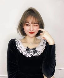 -变画·发型STUDIO